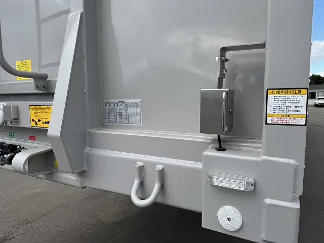 予備検:令和7年12月4日 シングル引き可能 フルハーフ 14m3軸ウイングトレーラー 門口・蝶番ステンレス 中軸残しリフトアクスル 積載:26,100kg 第五輪荷重:11,120kg以上の画像22