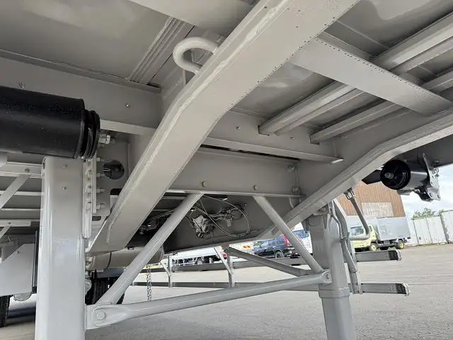 車検付き:令和8年9月21日 シングル引き可能 フルハーフ 14m3軸ウイングトレーラー 門口・蝶番ステンレス 中軸残しリフトアクスル 積載:26,100kg 第五輪荷重:11,150kg以上の画像25