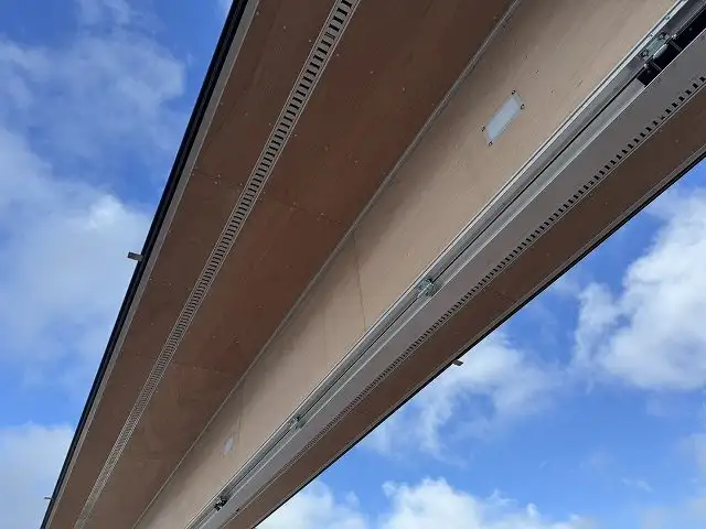 車検付き:令和8年9月21日 シングル引き可能 フルハーフ 14m3軸ウイングトレーラー 門口・蝶番ステンレス 中軸残しリフトアクスル 積載:26,100kg 第五輪荷重:11,150kg以上の画像7