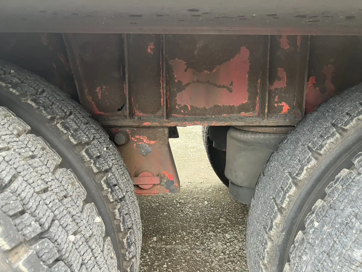 長期車検付（R8.7.24）平成21年　フルハーフ　13m2軸冷凍ウイングトレーラ　エアサス　積載：17,600kgの画像21