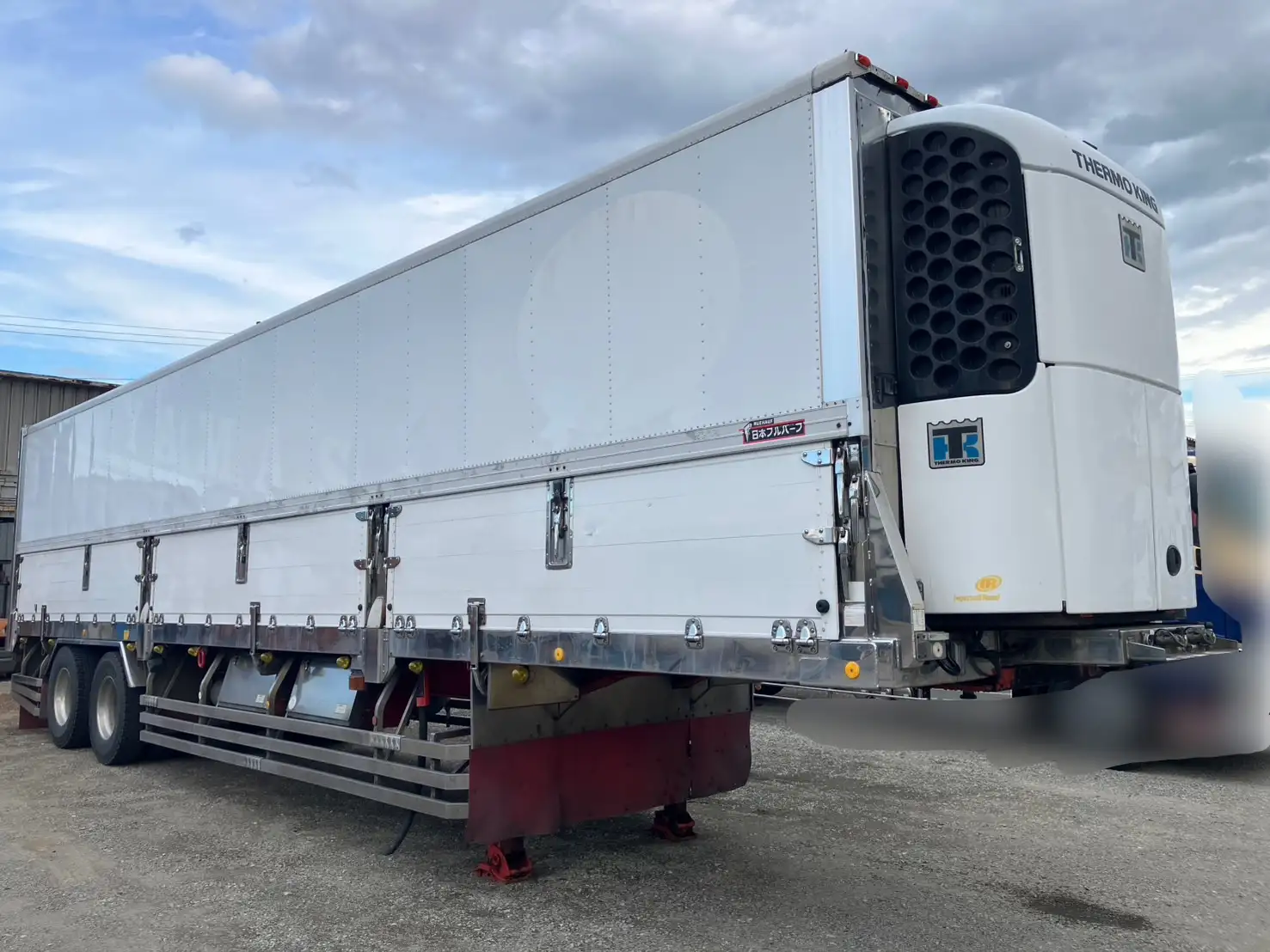 長期車検付（R8.7.24）平成21年　フルハーフ　13m2軸冷凍ウイングトレーラ　エアサス　積載：17,600kgの画像6