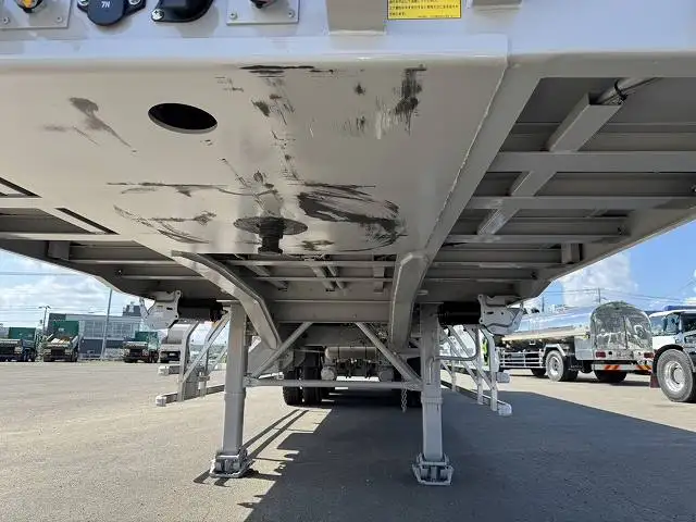 予備検:令和7年12月11日まで フルハーフ 13m3軸ウイングトレーラー 中軸残しリフトアクスル 積載:26,400kgの画像10