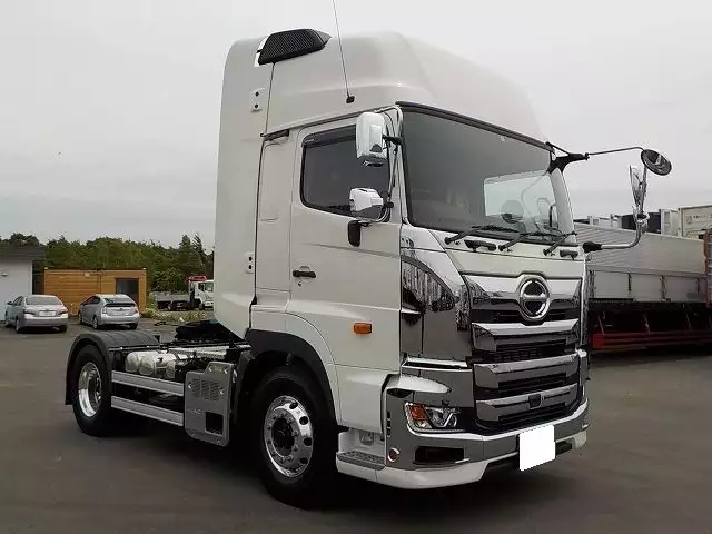 平成30年12月中古大型トラクタヘッド日野日野の画像3