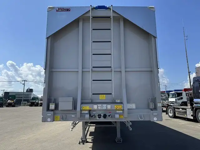 予備検:令和8年1月21日 フルハーフ 13m3軸ウイングトレーラー 中軸残しリフトアクスル 積載:26,400kgの画像2