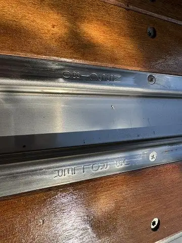 予備検：令和7年12月25日まで　フルハーフ　13m3軸ウイングトレーラー　ジョロダ4列　中軸残しリフトアクスル　積載：26,300kgの画像13