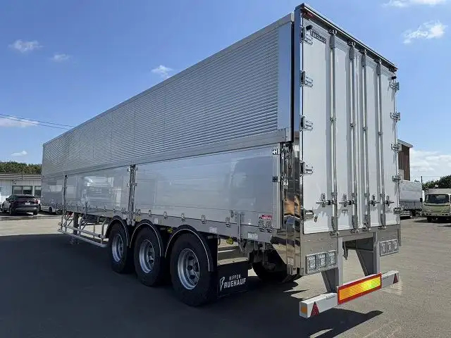 予備検：令和7年12月25日まで　フルハーフ　13m3軸ウイングトレーラー　ジョロダ4列　中軸残しリフトアクスル　積載：26,300kgの画像6