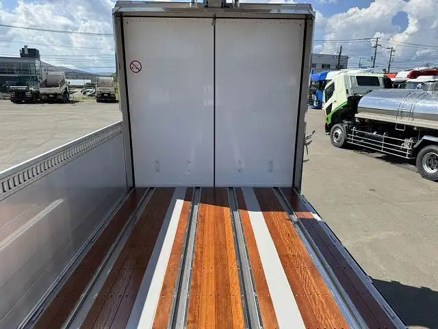 予備検：令和8年1月5日まで　フルハーフ　13m3軸ウイングトレーラー　ジョロダ4列　中軸残しリフトアクスル　積載：26,300kgの画像11