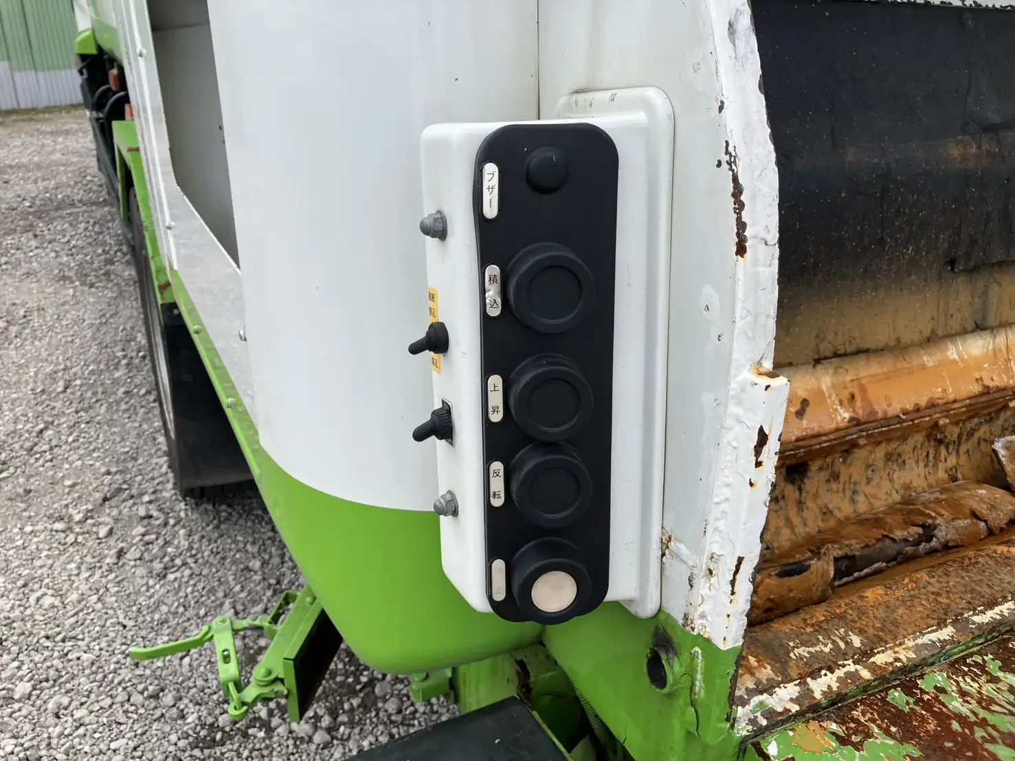 平成18年 いすゞ 増トン プレスパッカー モリタ製 10立米の画像16