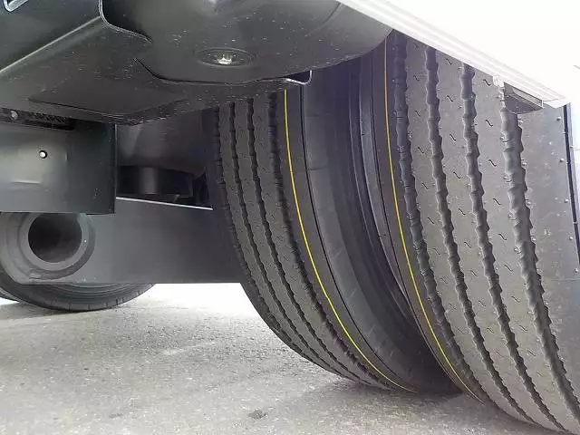 平成30年12月中古大型トラクタヘッド日野日野の画像31