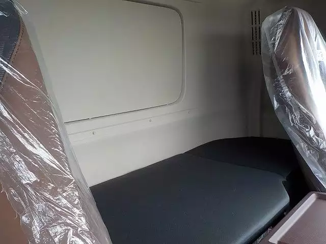 平成30年12月中古大型トラクタヘッド日野日野の画像34