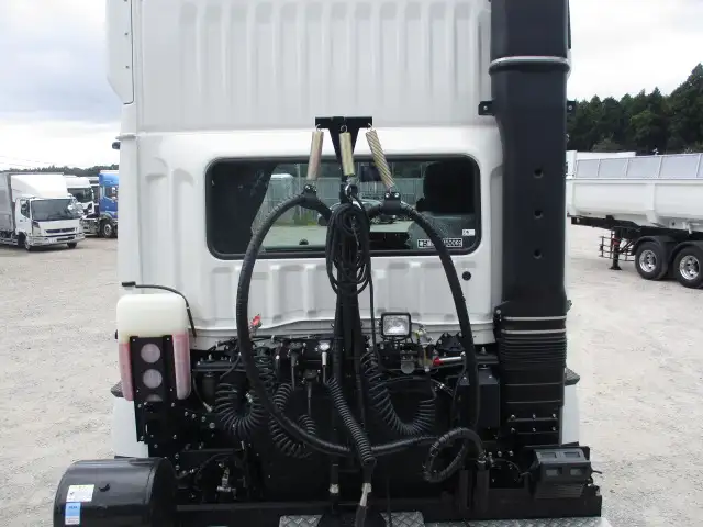 ★車検付R7.12.23迄★　未使用　令和6年 三菱ふそう　ダンプPTO付トラクターヘッド(ポンプ､タンク付)　極東　第五輪荷重11,500kg　　の画像25