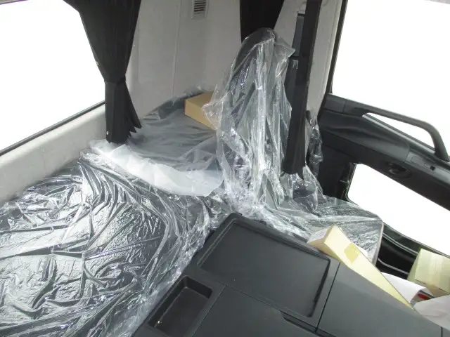 ★車検付R7.12.23迄★　未使用　令和6年 三菱ふそう　ダンプPTO付トラクターヘッド(ポンプ､タンク付)　極東　第五輪荷重11,500kg　　の画像34