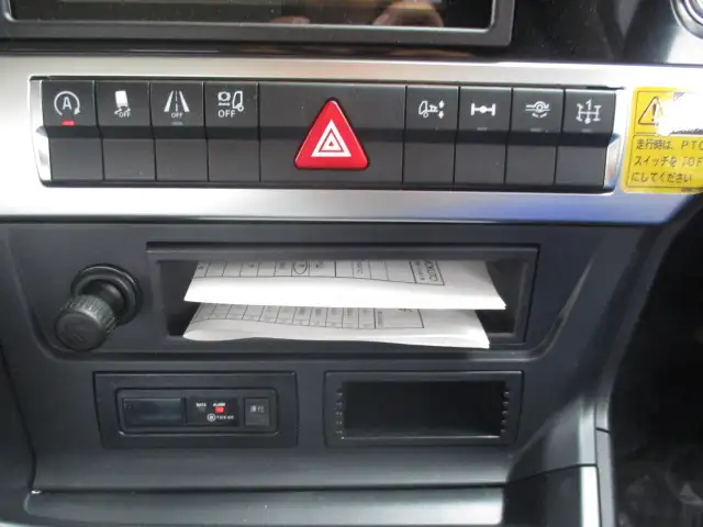 ★車検付R7.12.23迄★　未使用　令和6年 三菱ふそう　ダンプPTO付トラクターヘッド(ポンプ､タンク付)　極東　第五輪荷重11,500kg　　の画像44