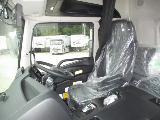 ★車検付R7.12.23迄★　未使用　令和6年 三菱ふそう　ダンプPTO付トラクターヘッド(ポンプ､タンク付)　極東　第五輪荷重11,500kg　　の画像50