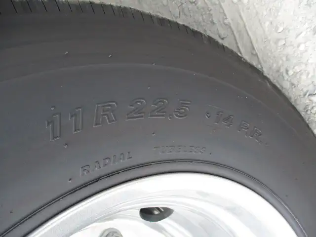 ★予備検付 R7.11.11迄★ 未使用 令和7年 トレクス 3軸土砂ダンプトレーラー 極東 アルミホイール 最大積載量;27,100kgの画像38