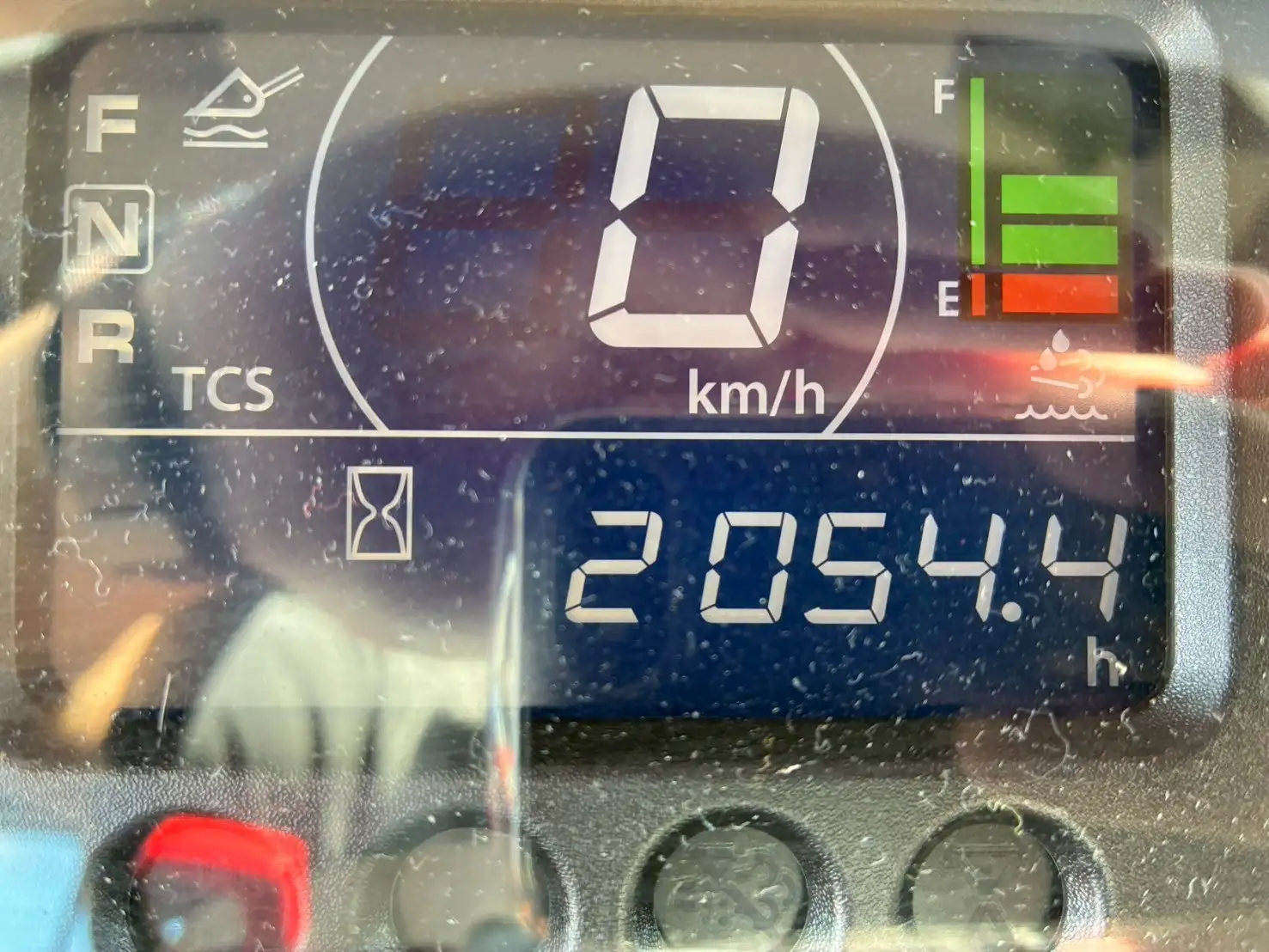 ☆車検付き(R8.10.7)☆ 令和4年式 日立ZW140-6 時間:2054.4h 距離:11,963km 油圧ワンタッチ 2名キャブ バケツ有 スパイクタイヤの画像32