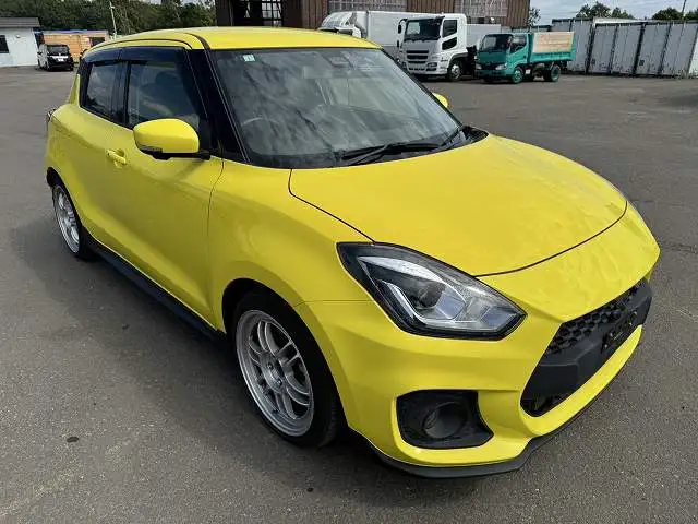 車検:令和8年1月まで 令和3年 スイフト スポーツ MT6 ターボ 2WD HKSマフラー ダウンサス 1400cc 9,000㎞の画像3