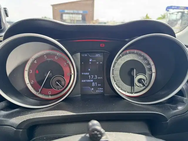 車検:令和8年1月まで 令和3年 スイフト スポーツ MT6 ターボ 2WD HKSマフラー ダウンサス 1400cc 9,000㎞の画像26