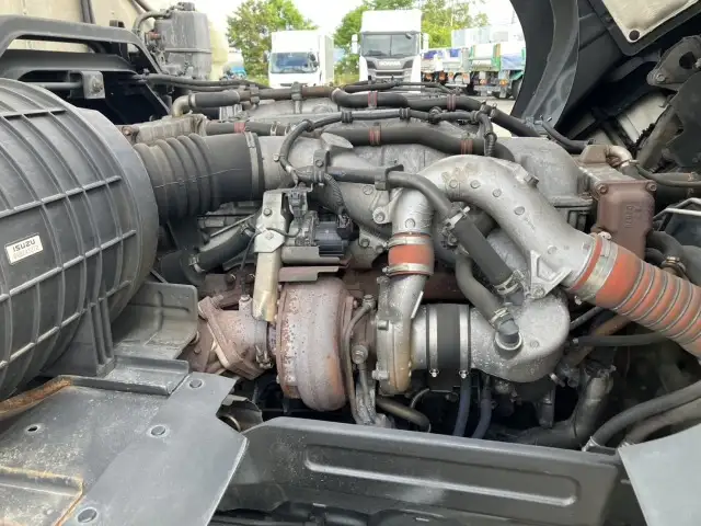 ☆車検付き(R8.3.25)☆ 平成29年 いすゞ 4軸冷凍車 総輪エアサス 冷凍機:サーモキング(ノーズマウント) 2エバ 上物:フルハーフ スタンバイ有 ジョロダー4列 キーストン 片開SD AT 積載:11,400㎏ 距離:81万㎞の画像53