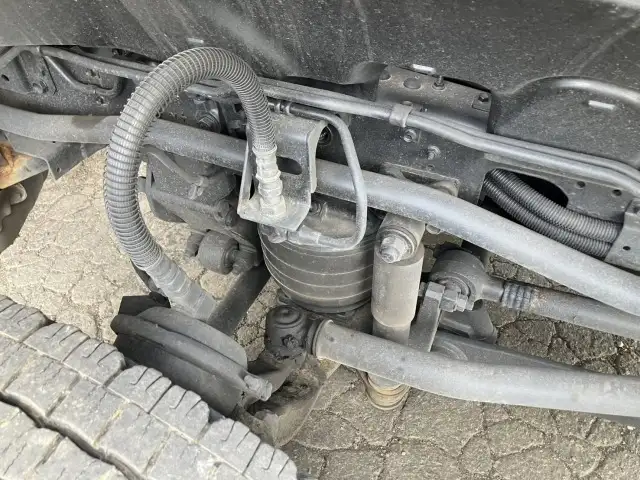 ☆車検付き(R8.3.25)☆ 平成29年 いすゞ 4軸冷凍車 総輪エアサス 冷凍機:サーモキング(ノーズマウント) 2エバ 上物:フルハーフ スタンバイ有 ジョロダー4列 キーストン 片開SD AT 積載:11,400㎏ 距離:81万㎞の画像54