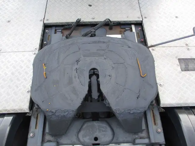 車検付(R8.10)令和2年 日野 トラクタヘッド E尺 AT 第五輪荷重;11,200kg  の画像24