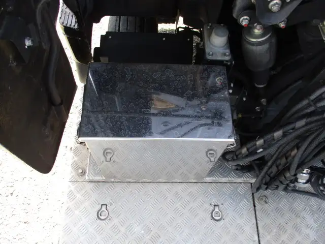 車検付(R8.10)令和2年 日野 トラクタヘッド E尺 AT 第五輪荷重;11,200kg  の画像27