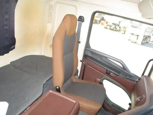 車検付(R8.10)令和2年 日野 トラクタヘッド E尺 AT 第五輪荷重;11,200kg  の画像34