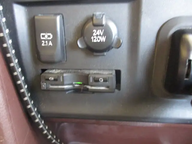 車検付(R8.10)令和2年 日野 トラクタヘッド E尺 AT 第五輪荷重;11,200kg  の画像37