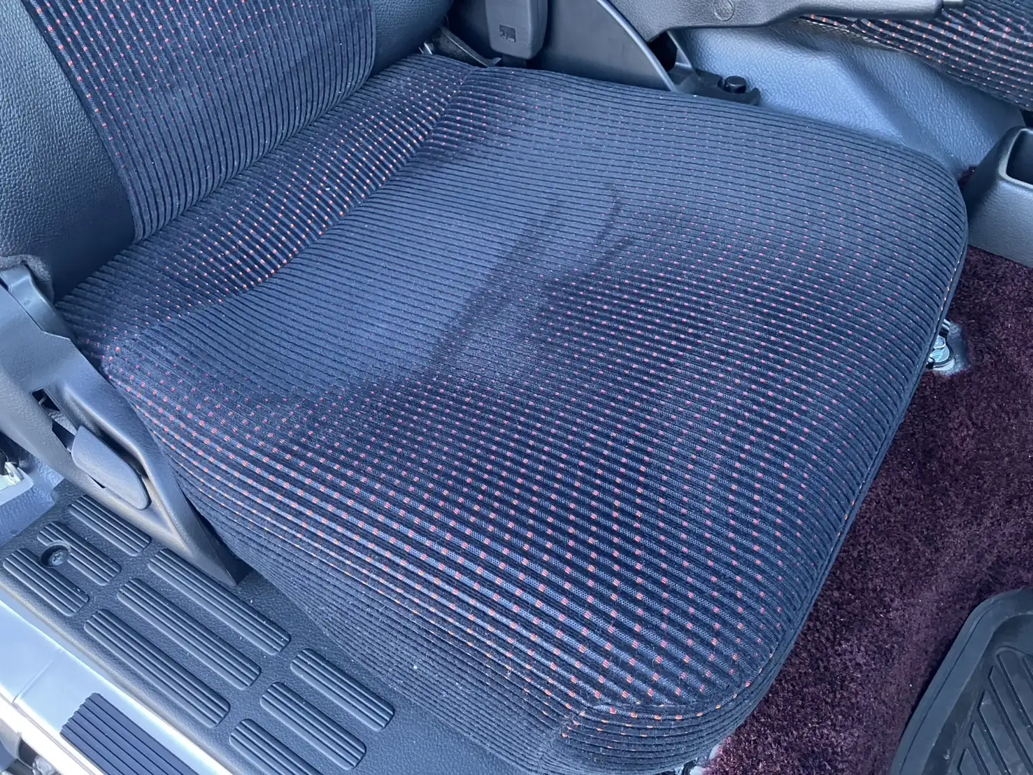 令和6年 三菱 キャンター 4WD標準ロング平ボデー 走行:1,800㎞ 積載:1,900kgの画像25