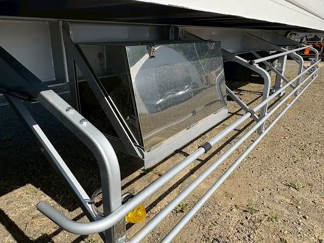 新品!未使用車! 令和7年 トレクス 40FT2軸冷凍コンテナSET サイド観音扉 冷凍機SLXi400(縦型) 樹脂燃料タンクの画像26