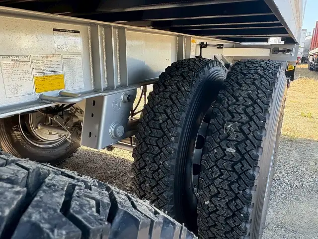 新品！未使用車！　令和7年　トレクス　40FT2軸冷凍コンテナSET　サイド観音扉　冷凍機SLXi400(縦型)　樹脂燃料タンクの画像15