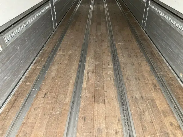 平成30年 UDトラックス 4軸冷凍ウィング 積載:12,800㎏ AT 床:木の画像21