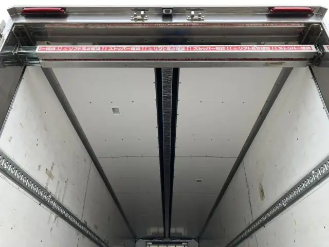 平成30年 UDトラックス 4軸冷凍ウィング 積載:12,800㎏ AT 床:木の画像24
