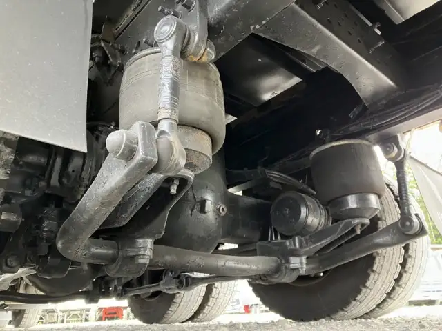 平成30年 UDトラックス 4軸冷凍ウィング 積載:12,800㎏ AT 床:木の画像31