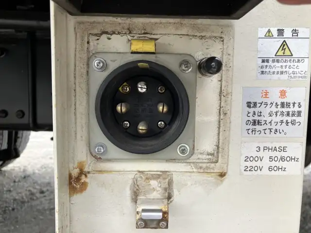 平成30年 UDトラックス 4軸冷凍ウィング 積載:12,800㎏ AT 床:木の画像38