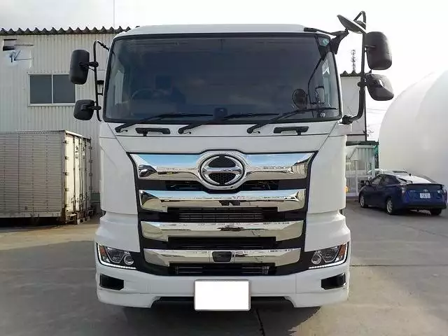 平成30年12月中古大型日野日野の画像2