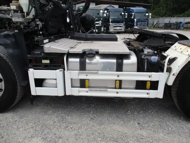 ナンバー付　令和2年　いすゞ　トラクタ　460馬力　AT　第五輪：11,400㎏　ダンプPTO付　極東開発　アルミホイール　ETC2.0の画像25