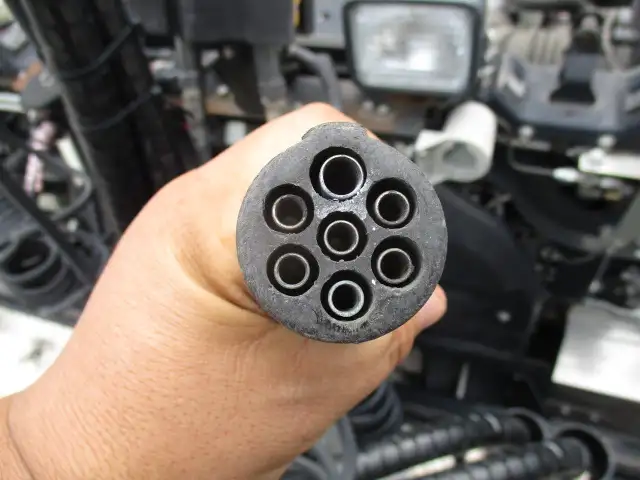 ナンバー付　令和2年　いすゞ　トラクタ　460馬力　AT　第五輪：11,400㎏　ダンプPTO付　極東開発　アルミホイール　ETC2.0の画像33