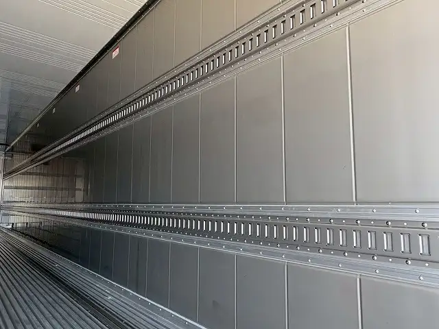 新品!未使用車! 令和7年 トレクス 40FT2軸冷凍コンテナSET サイド観音扉 冷凍機SLXi400(縦型) 樹脂燃料タンクの画像45