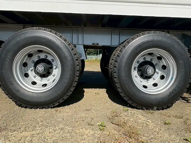 新品!未使用車! ☆車検付き(R8.9.25)☆ 令和7年 トレクス 40FT2軸冷凍コンテナSET サイド観音扉 冷凍機SLXi400(縦型) 樹脂燃料タンクの画像24