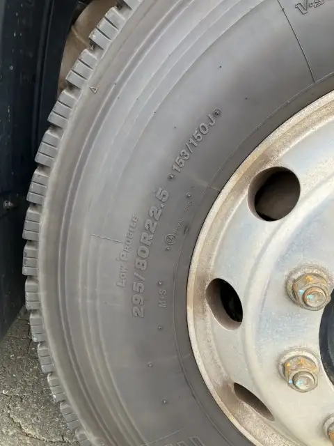 ☆車検付き(R7.10.24)☆　平成30年　UD　トラクタ　D尺　ダンプPTO付(レバー、タンク有)　ハイルーフ　460馬力　AT　第五輪：11,500㎏　距離：44万㎞の画像36