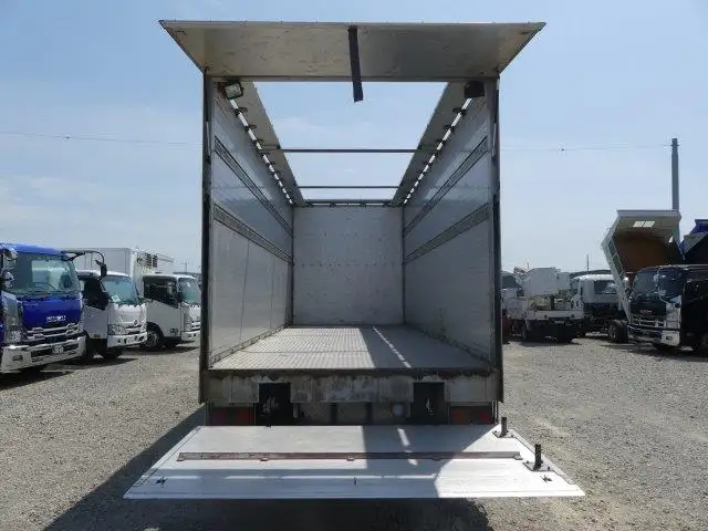 いすゞ フォワード アルミバン 増トン（8t） PDG-FTR34T2の画像30