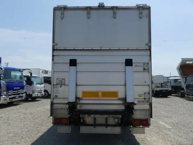 いすゞ フォワード アルミバン 増トン（8t） PDG-FTR34T2の画像6