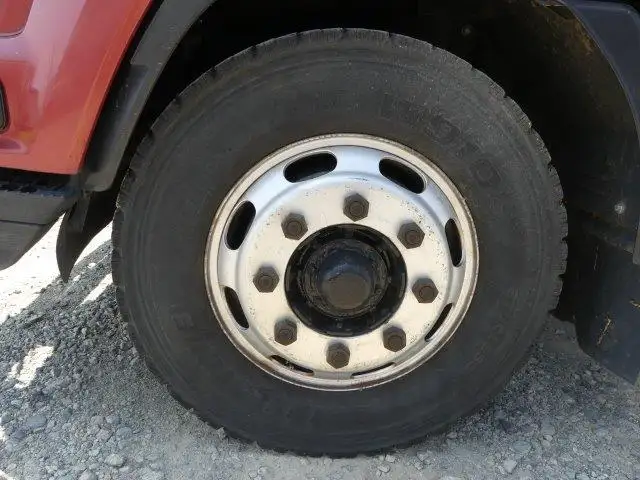 いすゞ フォワード アルミバン 増トン（8t） PDG-FTR34T2の画像9