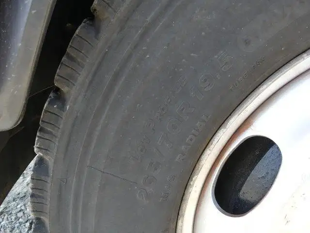 いすゞ フォワード アルミバン 増トン（8t） PDG-FTR34T2の画像10