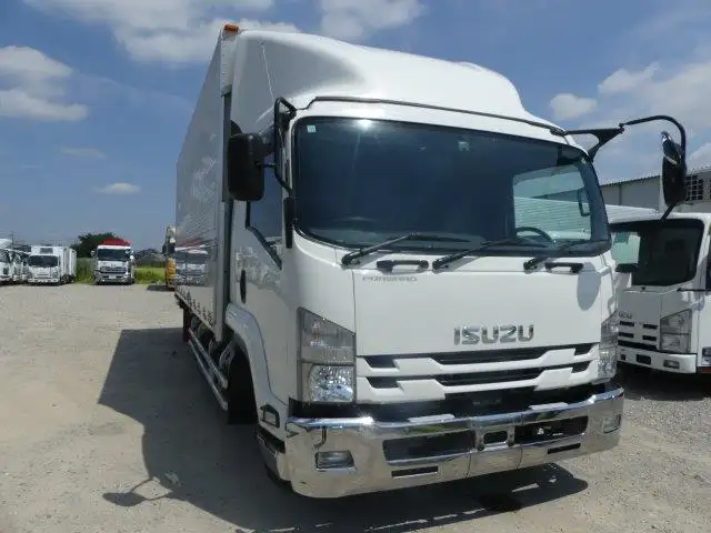 【神奈川県厚木市保管】平成30年　いすゞ　4t　62ワイドウィング車PG付　ベッド付き　跳ね上げPG　最大積載量;2,550kg　の画像3