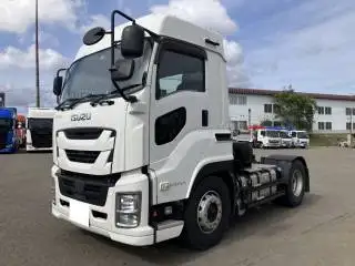 いすゞ ギガ トラクタヘッド 平成30年式 QKG-EXD52BD
