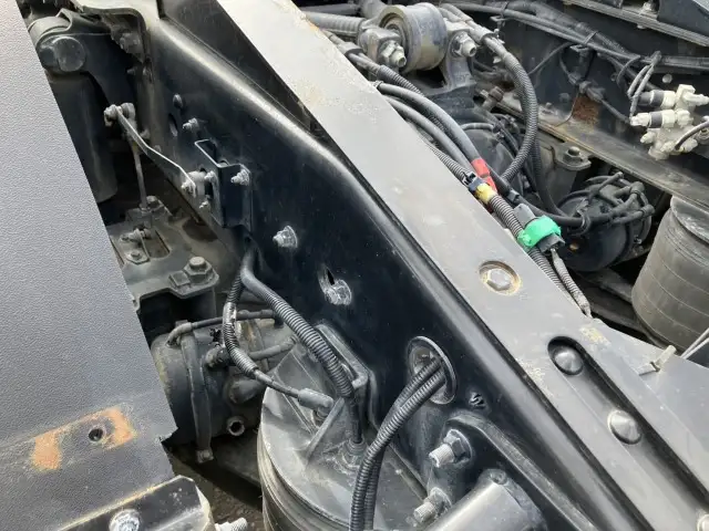 ☆車検付き(R7.11.21)☆ 平成30年 いすゞ トラクタ ダンプPTO付(レバー、タンク有) D尺 ハイルーフ 420馬力 MT 第五輪:11,500㎏ 距離:13万㎞の画像18