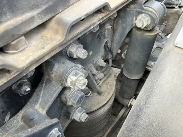 ☆車検付き(R7.11.21)☆ 平成30年 いすゞ トラクタ ダンプPTO付(レバー、タンク有) D尺 ハイルーフ 420馬力 MT 第五輪:11,500㎏ 距離:13万㎞の画像20