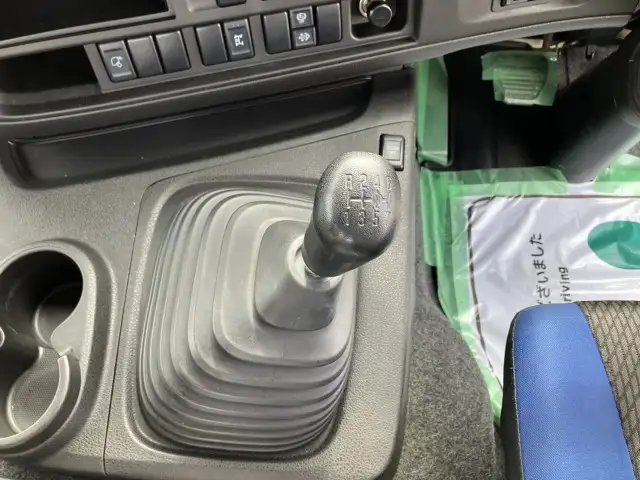 ☆車検付き(R7.11.21)☆ 平成30年 いすゞ トラクタ ダンプPTO付(レバー、タンク有) D尺 ハイルーフ 420馬力 MT 第五輪:11,500㎏ 距離:13万㎞の画像40